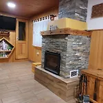 Pocitniska Hiska Kasta Luče