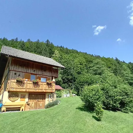 Dom wakacyjny Pocitniska Hiska Kasta Luče