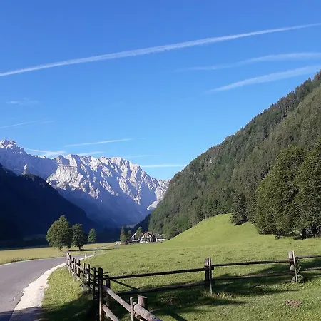 Pocitniska Hiska Kasta * Luče