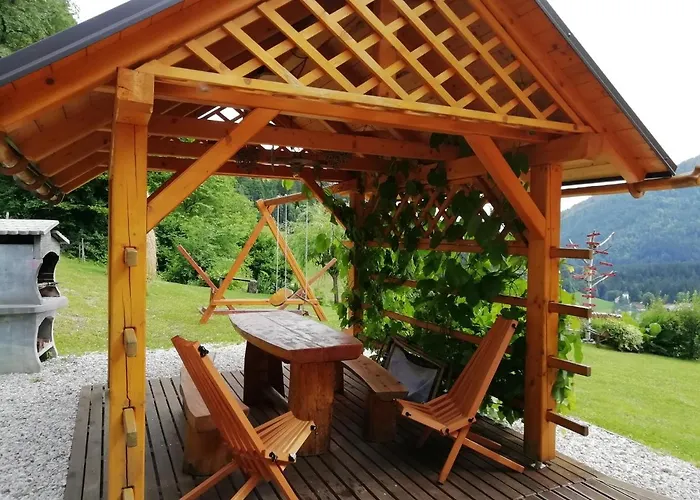 Holiday home Pocitniska Hiska Kasta Luce