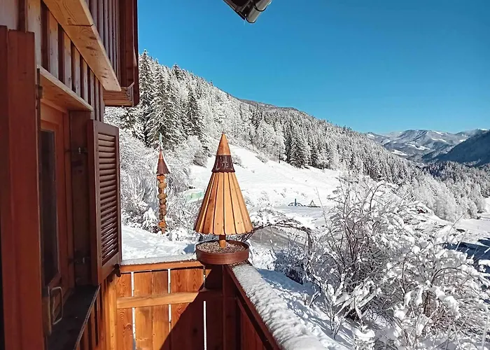 Holiday home Pocitniska Hiska Kasta Luce